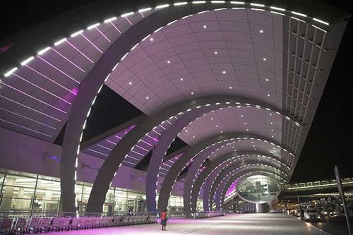 مطار دبي